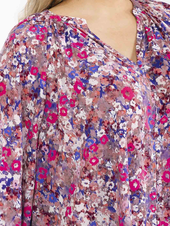 PLUS SIZE LONG SLEEVE V-NECK HIGH-LOW OVERSIZED FLORAL BLOUSE