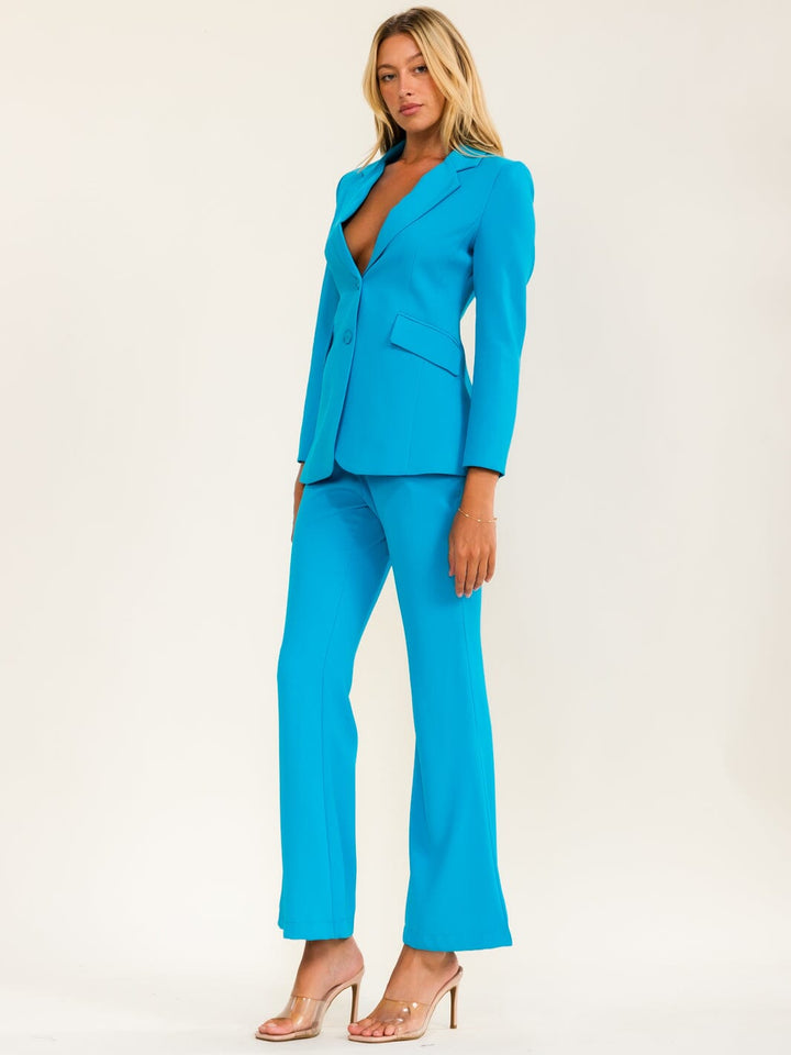 BEULAH WOMEN'S SLEEVELESS BLAZER & BUTTON CLOSURE BELL LEG PANTS SOLID 2PC. SET