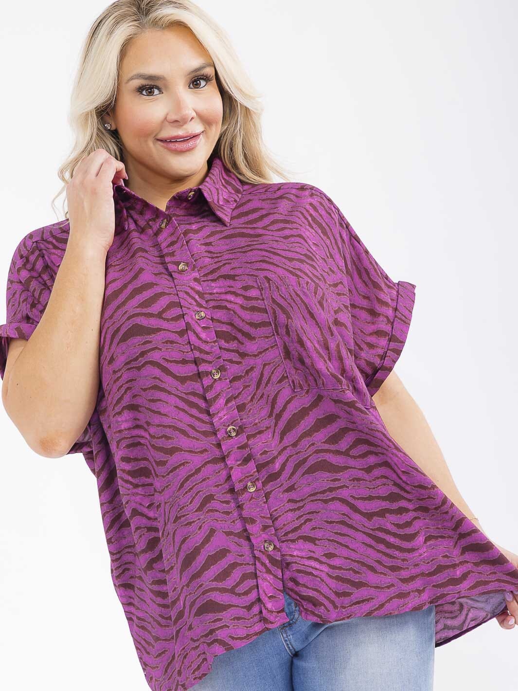 PLUS SIZE SHORT SLEEVE BUTTON UP FRONT POCKET HIGH-LOW BLOUSE