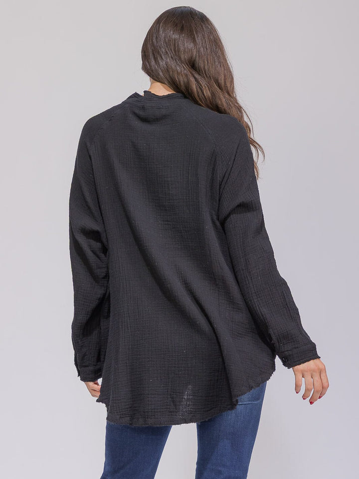 WOMEN'S LONG SLEEVE BUTTON CLOSURE POCKETS TUNIC HIGH-LOW TOP