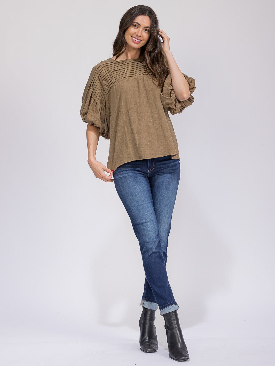 WOMEN'S SHORT PUFF SLEEVE DETAILED LOOSE FIT BLOUSE