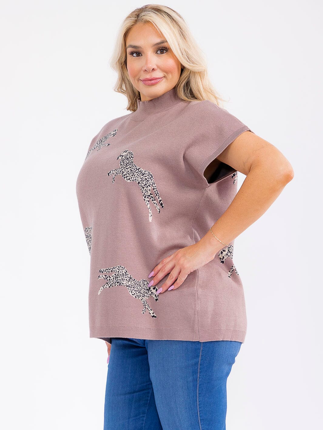 PLUS SIZE SHORT SLEEVE MOCK NECK GRAPHIC TOP