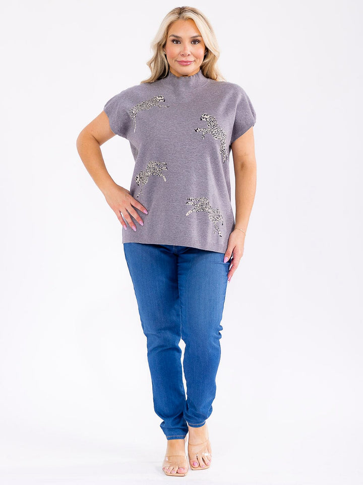 PLUS SIZE SHORT SLEEVE MOCK NECK GRAPHIC TOP