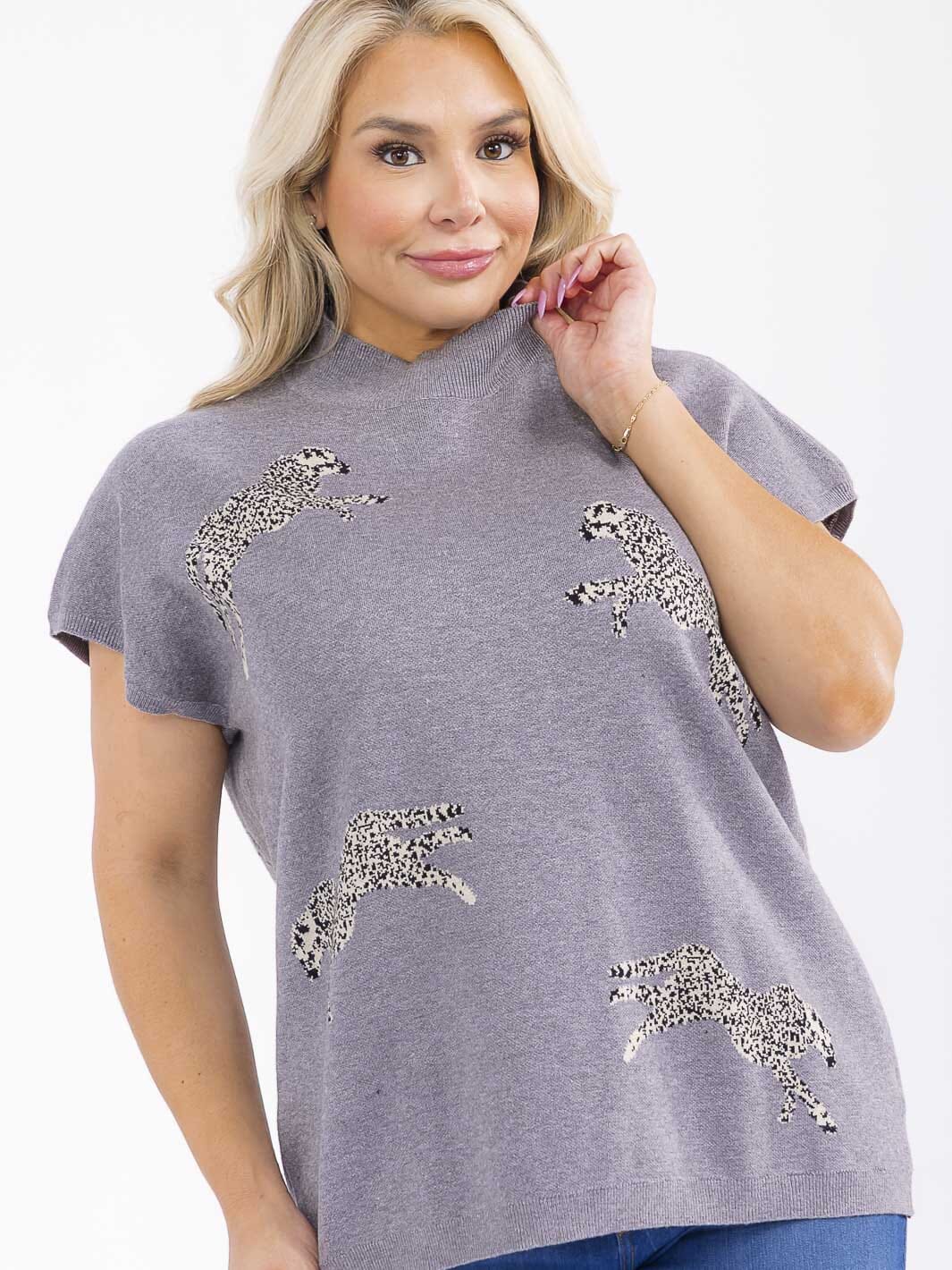 PLUS SIZE SHORT SLEEVE MOCK NECK GRAPHIC TOP