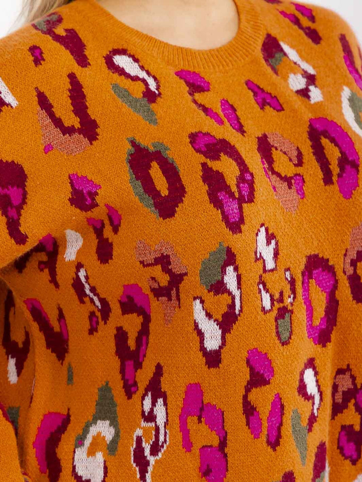 PLUS SIZE LONG SLEEVE ANIMAL PRINT PULLOVER BLOUSE