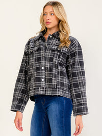 WOMEN'S LONG SLEEVE BUTTON CLOSURE FRONT POCKETS DENIM PLAID JACKET