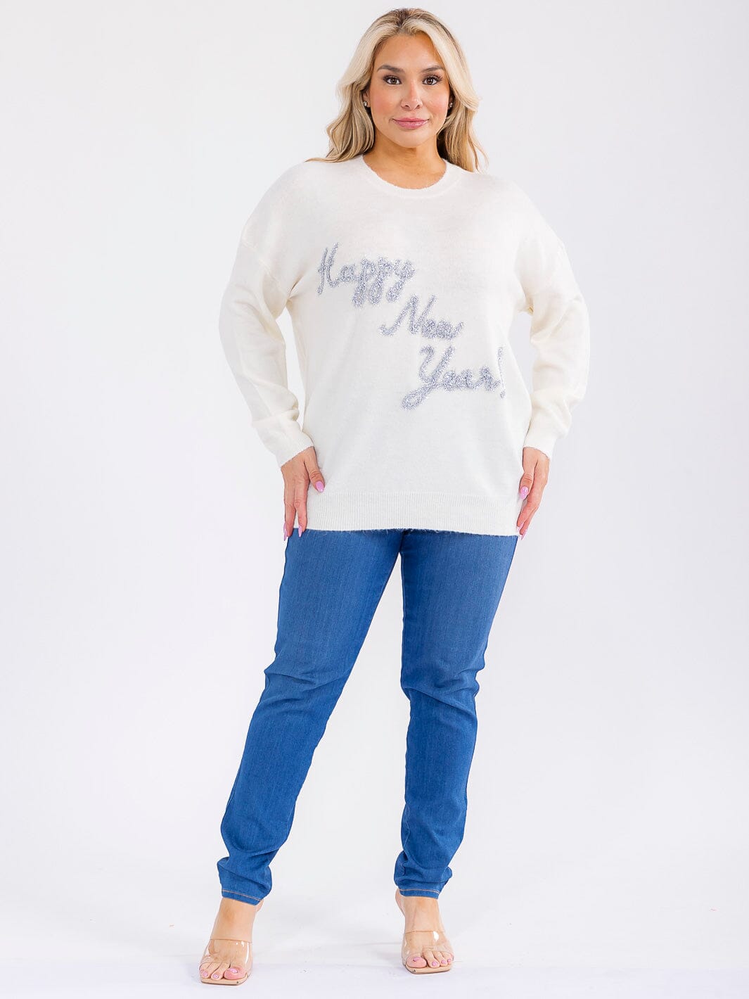 PLUS SIZE LONG SLEEVE GRAPHIC HOLIDAY PULLOVER SWEATER