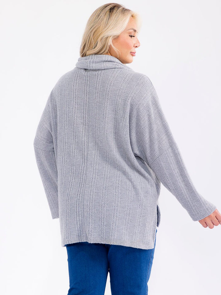 PLUS SIZE LONG SLEEVE TURTLE NECK HIGH LOW PULLOVER SWEATER
