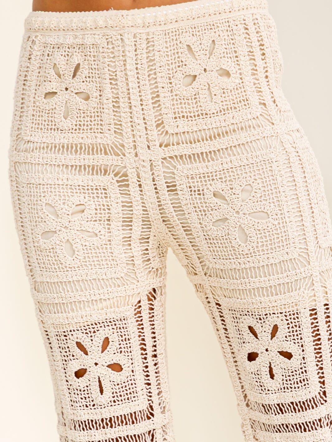 WOMEN'S ELASTIC WAIST FLORAL CROCHET STRAIGHT LEG PANTS
