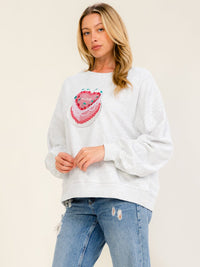 WOMEN'S LONG SLEEVE HEART LOVE GRAPHIC PULLOVER SWEATER