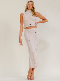 WOMEN'S SLEEVELESS TURTLE NECK TOP & ELASTIC WAIST WIDE MAXI SKIRT EMBROIDERY DETAILED 2PC. SET