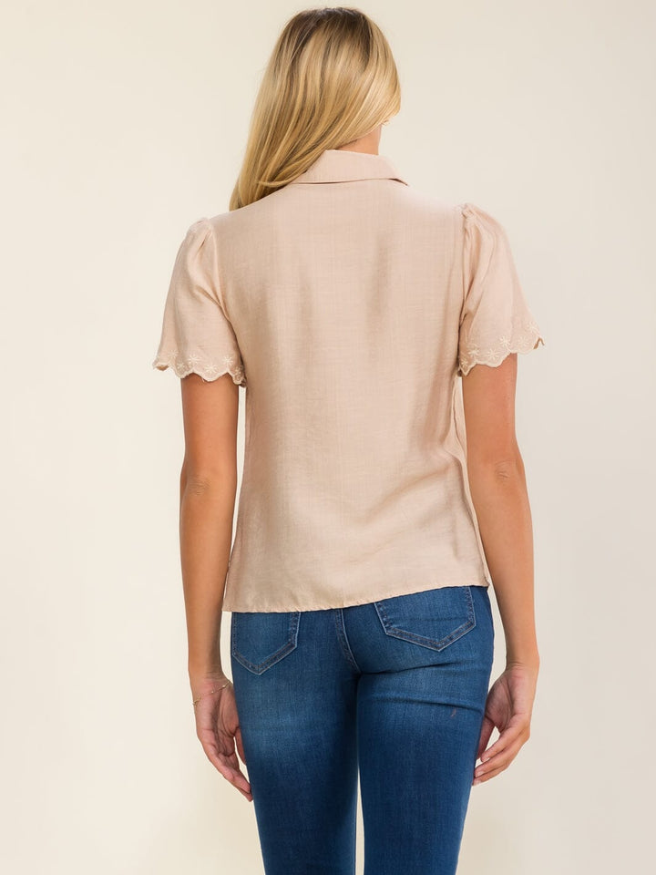 WOMEN'S SHORT SLEEVES BUTTON UP EMBROIDERY TRIM BLOUSE
