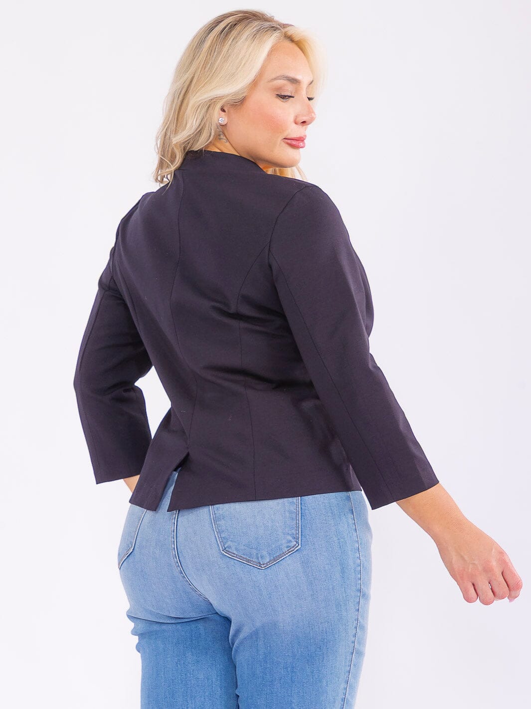 PLUS SIZE 3/4 SLEEVE BUTTON CLOSURE FRONT POCKETS BLAZER