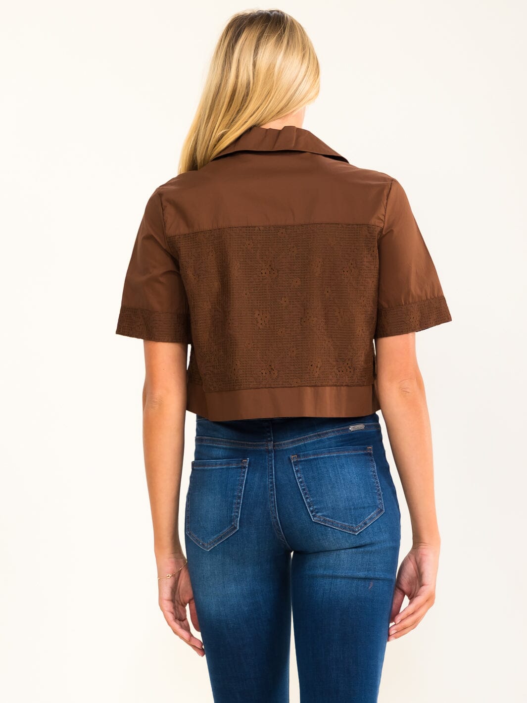 WOMEN'S SHORT SLEEVES BUTTON UP LACE DETAILED BLOUSE
