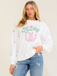 WOMEN'S LONG SLEEVE CLOVER LUCKY STITCHED GRAPHIC PULLOVER SWEATER