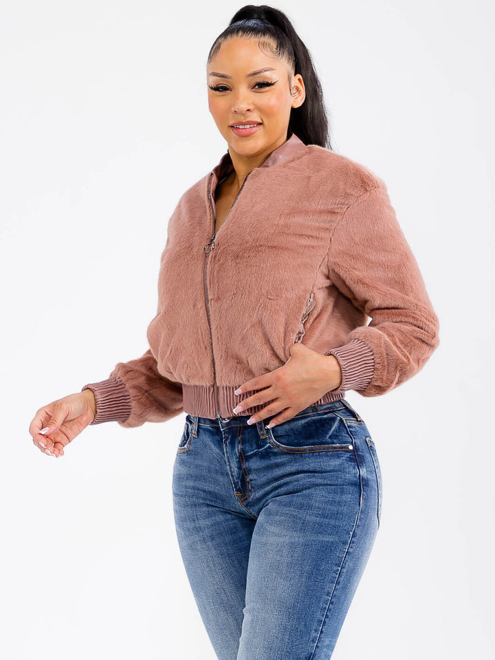 WOMEN'S LONG SLEEVE ZIPPER CLOSURE FRONT POCKETS FUZZY BOMBER JACKET