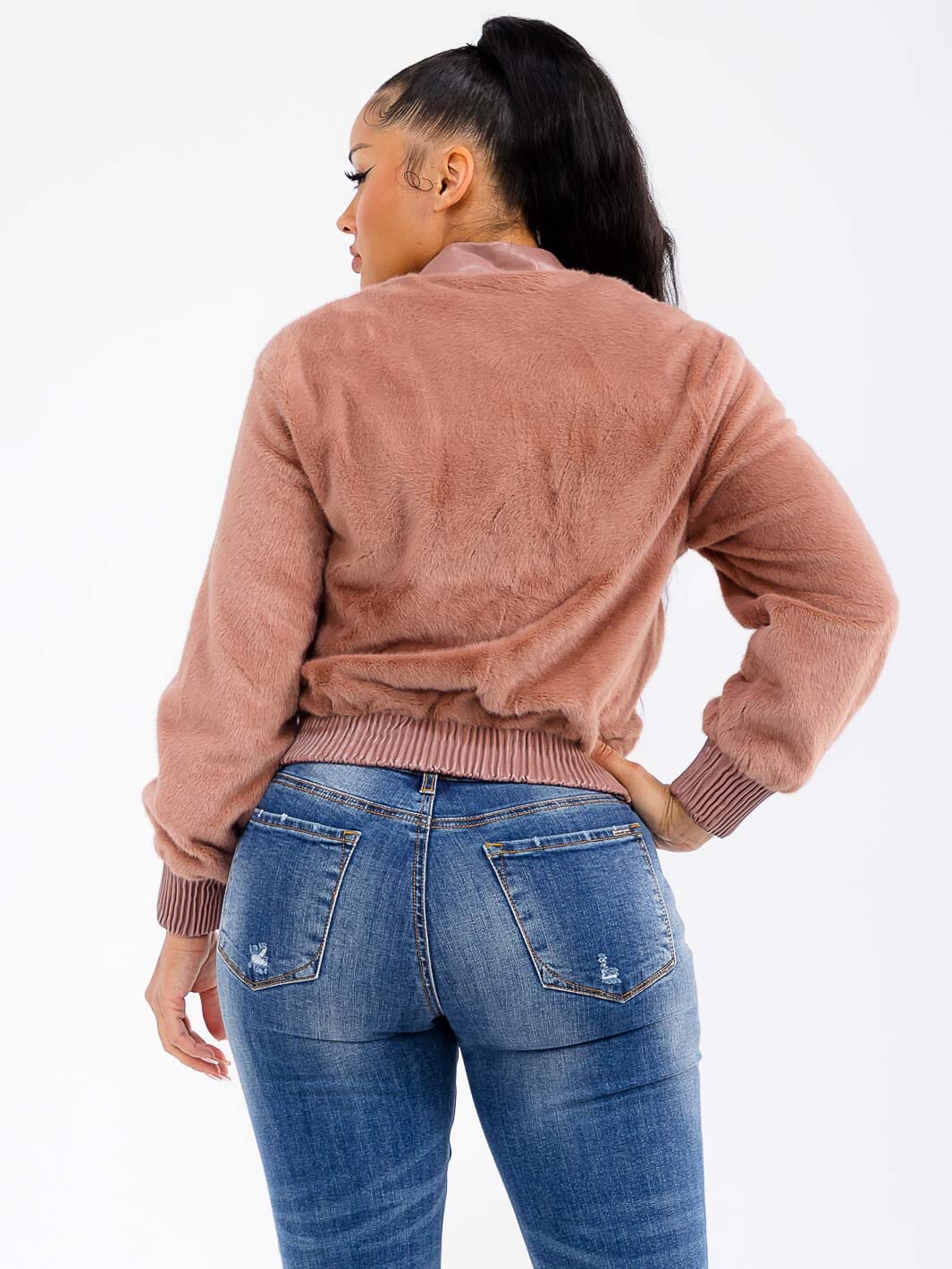 WOMEN'S LONG SLEEVE ZIPPER CLOSURE FRONT POCKETS FUZZY BOMBER JACKET