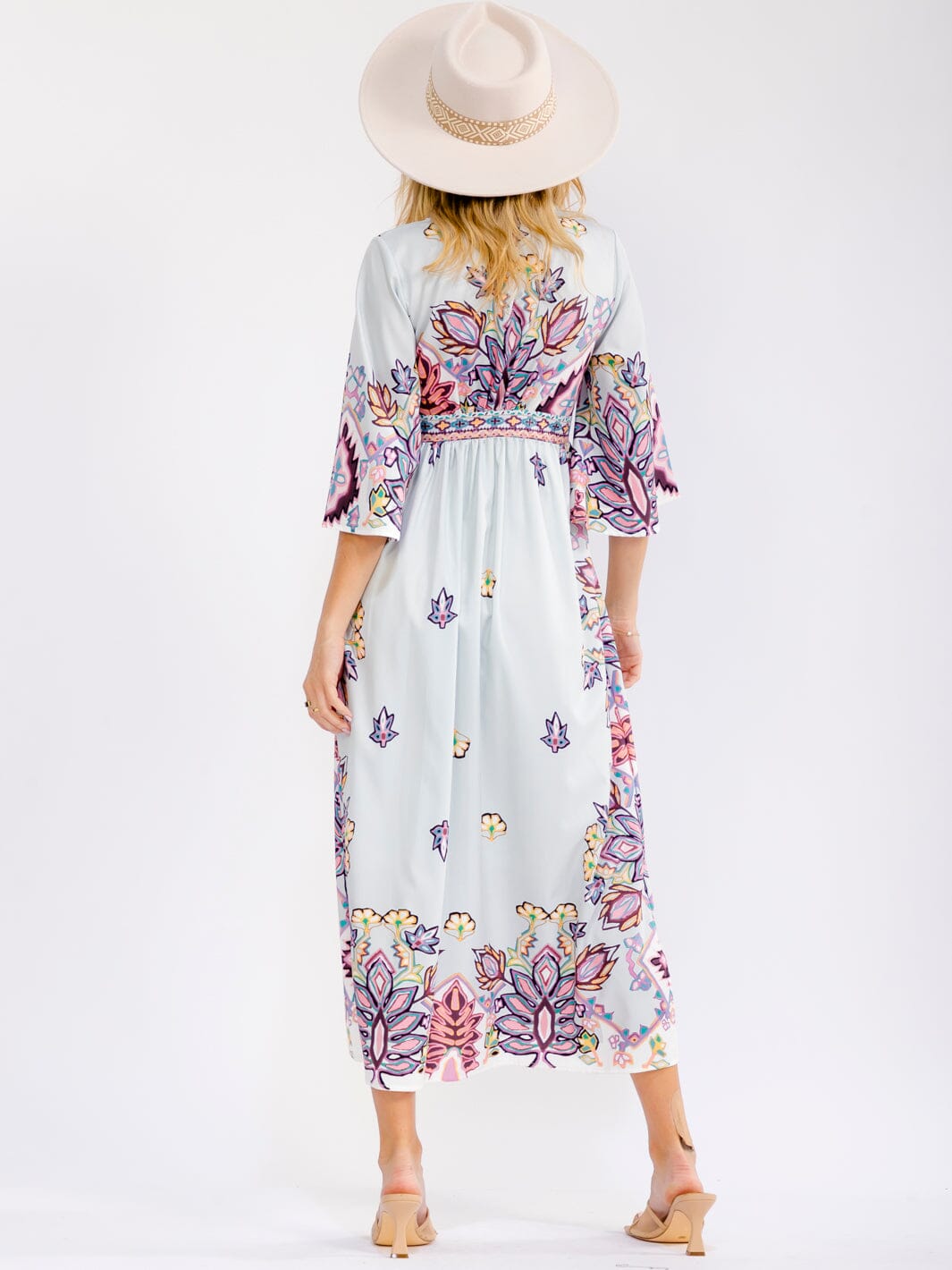 WOMEN'S SHORT SLEEVE V-NECK MULTI PRINT MAXI DRESS