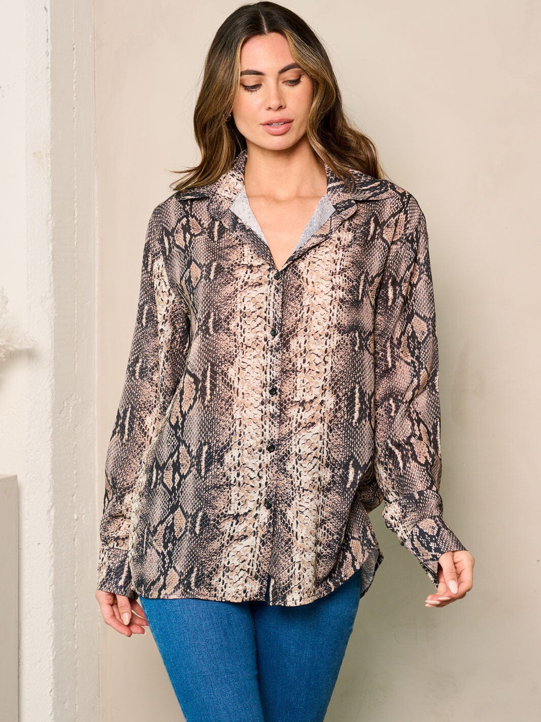 WOMEN'S LONG SLEEVES BUTTON UP SNAKE PRINT BLOUSE TOP