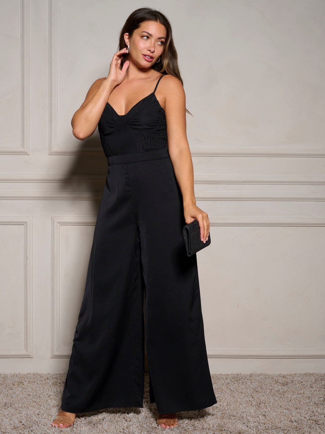 WOMEN'S SLEEVELESS V-NECK WIDE LEG JUMPSUIT
