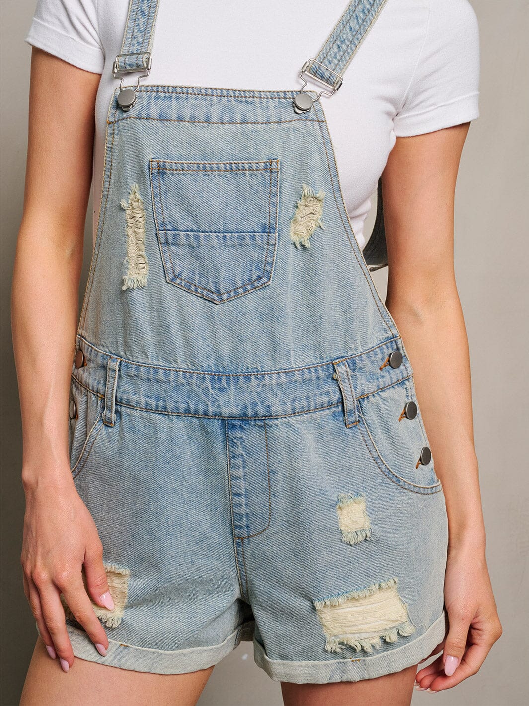 WOMEN'S SLEEVELESS POCKETS DISTRESSED DENIM OVERALL