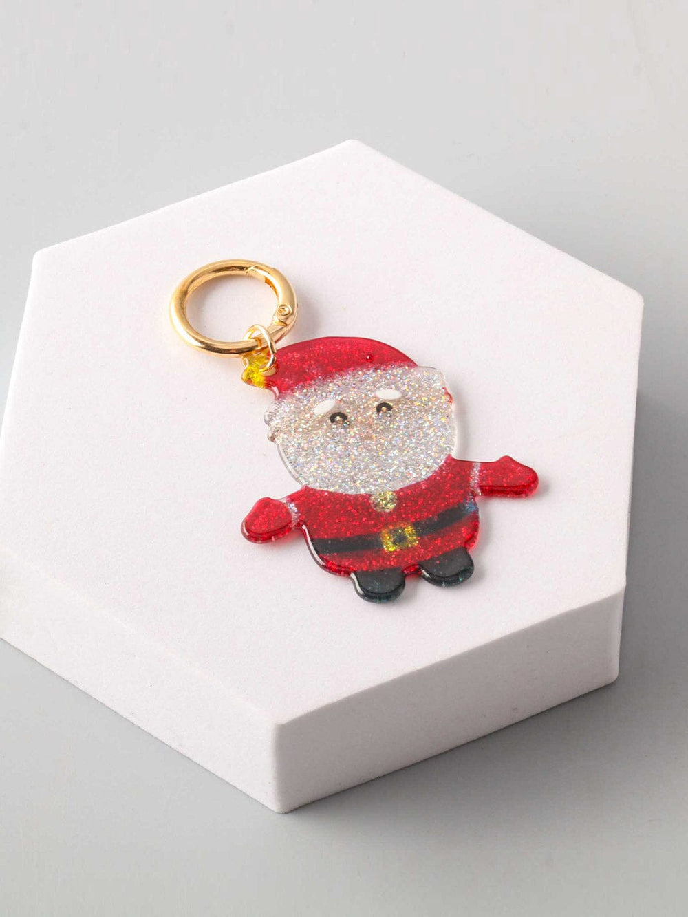 FASHION ASSORTED HOLIDAY PLASTIC PENDANT CHARMS
