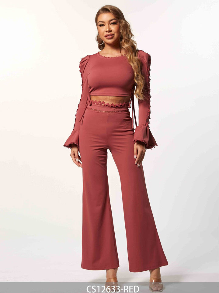 WOMEN'S LONG SLEEVE CROP TOP & TRIM DETAILED PANTS 2PC. SET