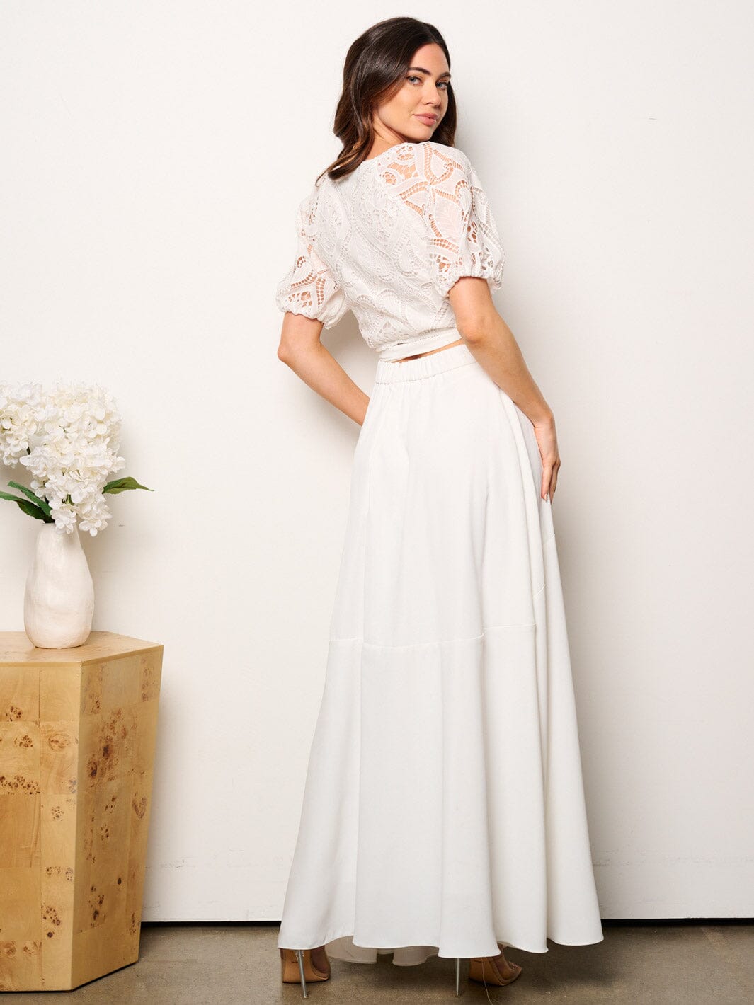 WOMEN'S SHORT SLEEVE EYELET CROP TOP & MAXI SKIRT 2PC. SET