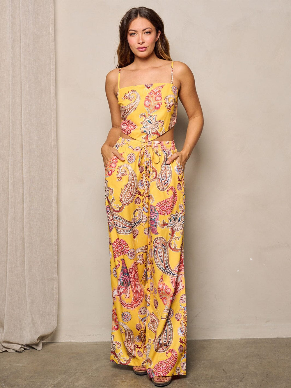 WOMEN'S SLEEVELESS CROP TOP & WIDE LEG PANTS PAISLEY PRINT 2PC.SET