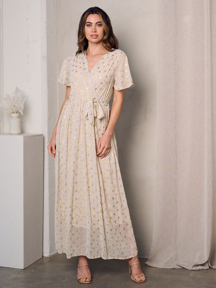 WOMEN'S SHORT SLEEVE SURPLICE SHIMMER DETAILED FLORAL MAXI DRESS