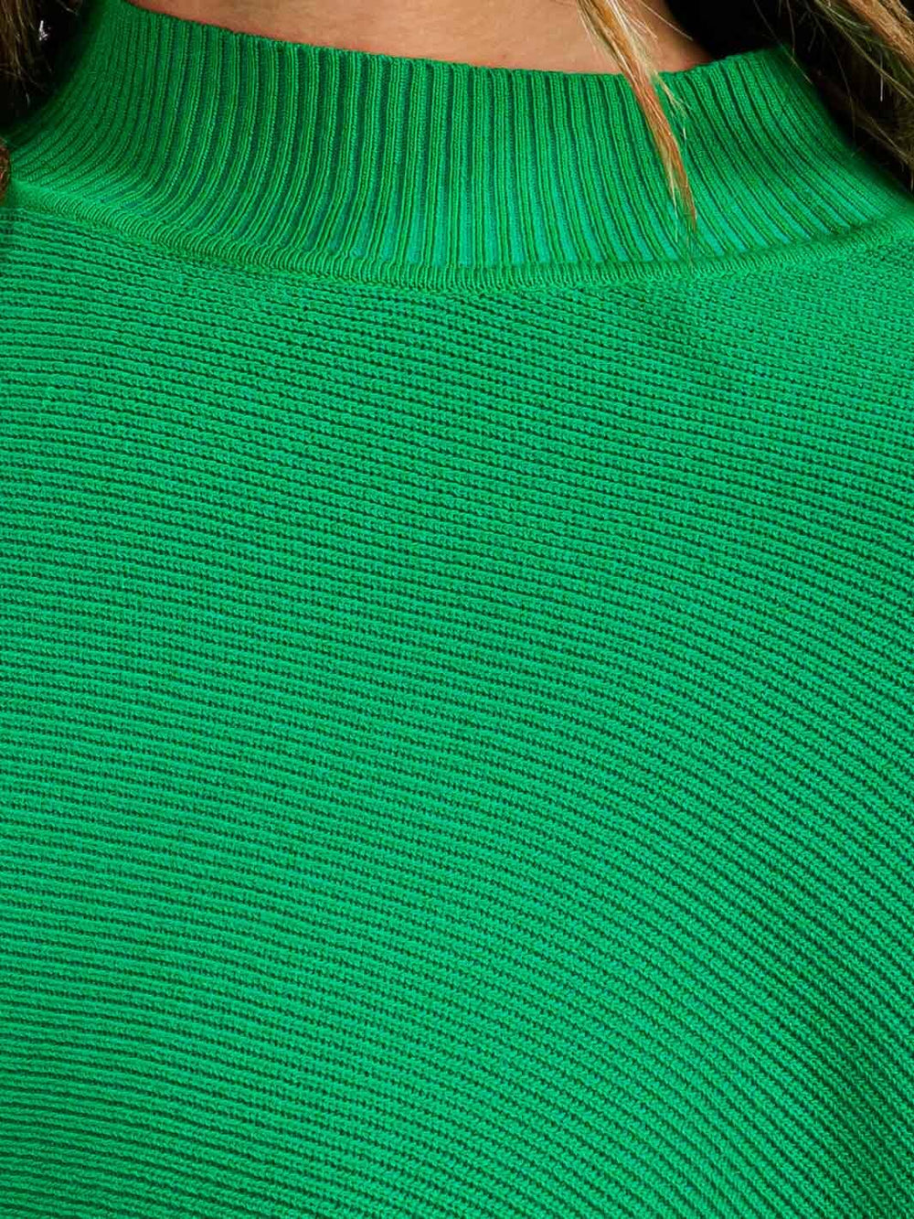 WOMEN'S LONG SLEEVE MOCK NECK KNIT CROP TOP