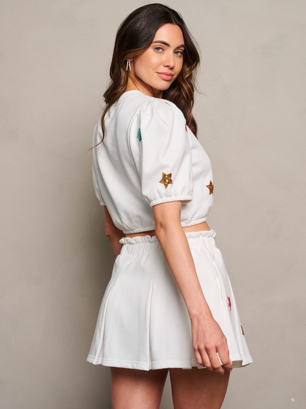 WOMEN'S SHORT PUFF SLEEVE SEQUINS STARS CROP TOP