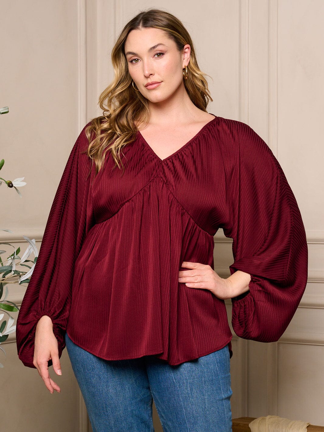 PLUS SIZE LONG BALLON SLEEVE V-NECK TUNIC BLOUSE TOP