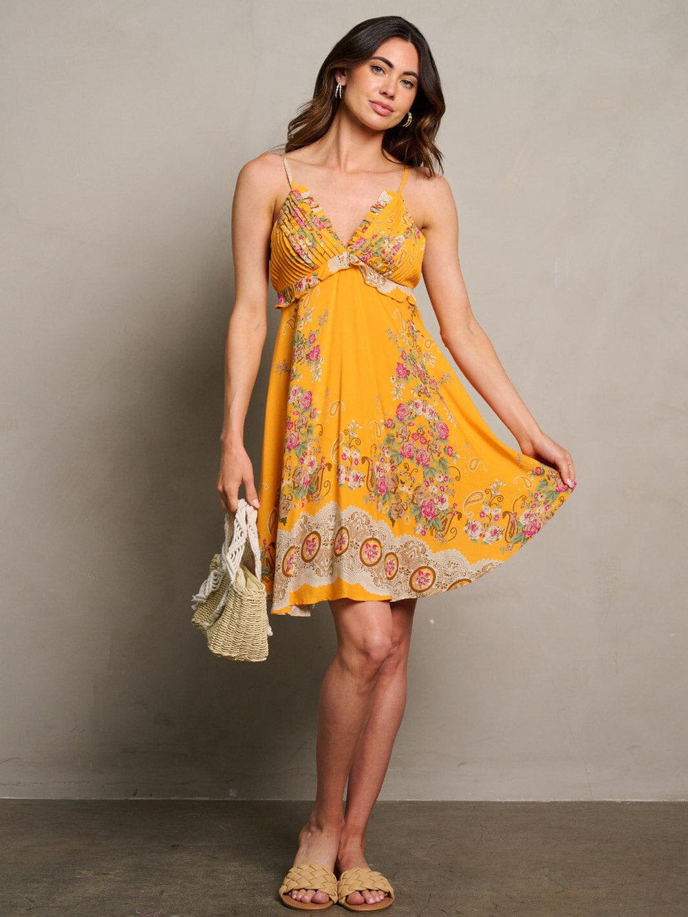 WOMEN'S SLEEVELESS V-NECK FLORAL OPEN BACK MINI DRESS