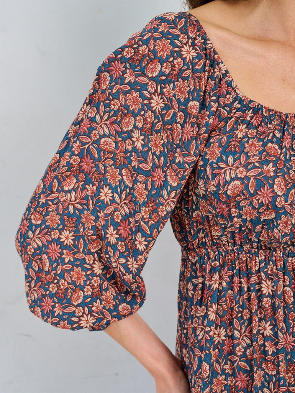 WOMEN'S LONG SLEEVE ELASTIC WAIST FLORAL MAXI DRESS