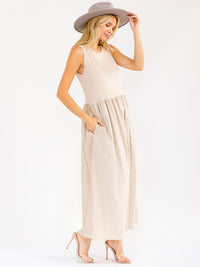 WOMEN'S SLEEVELESS FRONT POCKETS ELASTIC WAIST CONTRAST MAXI DRESS