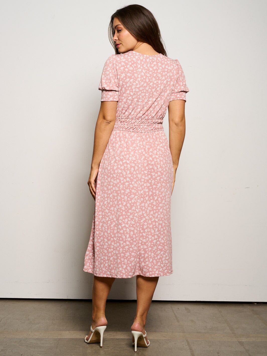 WOMEN'S SHORT SLEEVE V-NECK ELASTIC WAIST FLORAL MIDI DRESS