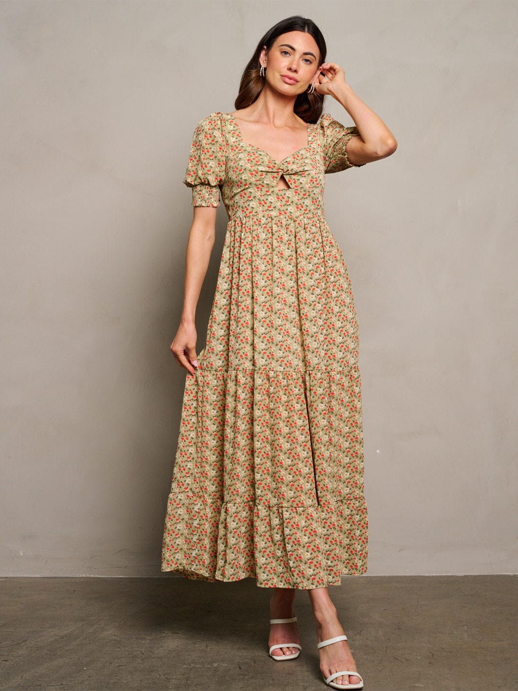 WOMEN'S SHORT PUFF SLEEVE V-NECK SMOCK FLORAL MAXI DRESS