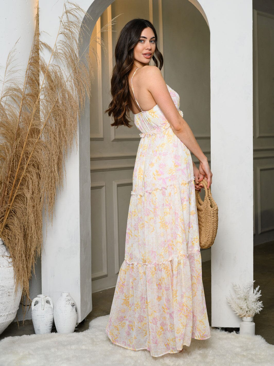 WOMEN'S SLEEVELESS V-NECK TIERED FLORAL MAXI DRESS