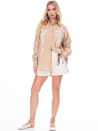 WOMEN'S LONG SLEEVE BUTTON UP PEARL DETAILED BLOUSE