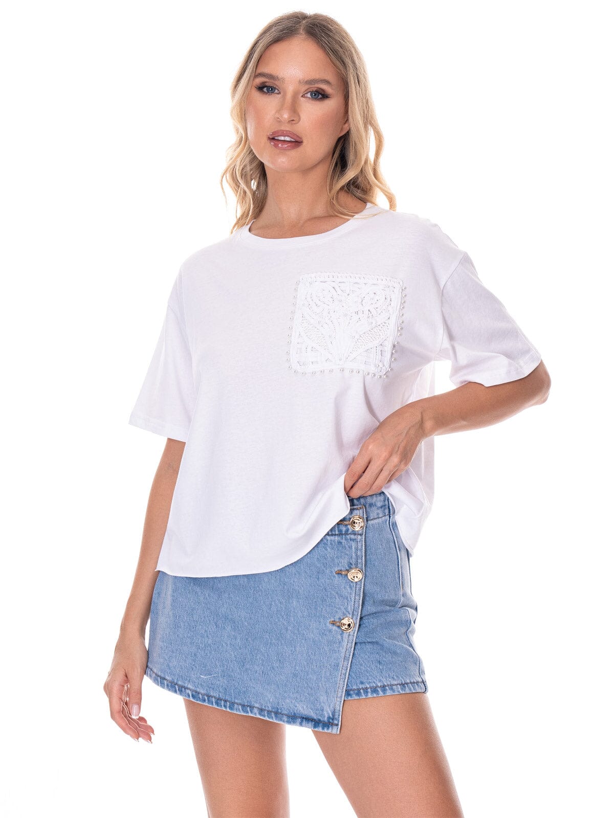WOMEN'S SHORT SLEEVE FRONT CROCHET PEARL POCKET T-SHIRT