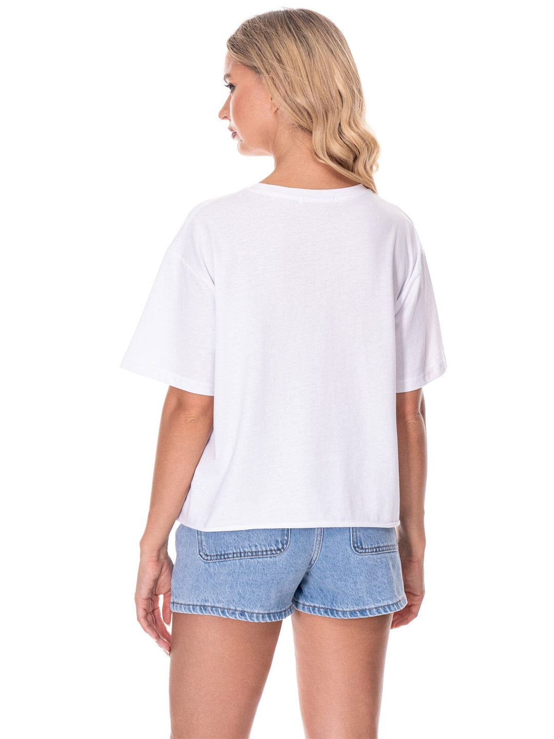 WOMEN'S SHORT SLEEVE FRONT CROCHET PEARL POCKET T-SHIRT
