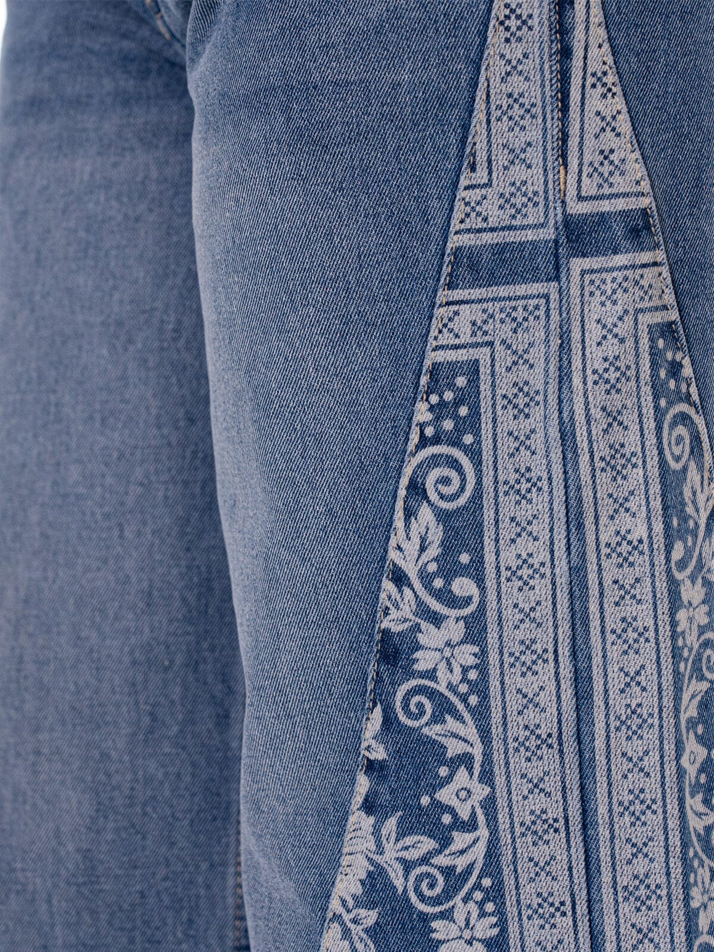 WOMEN'S BUTTON CLOSURE POCKETS WIDE LEG PRINT DENIM PANTS