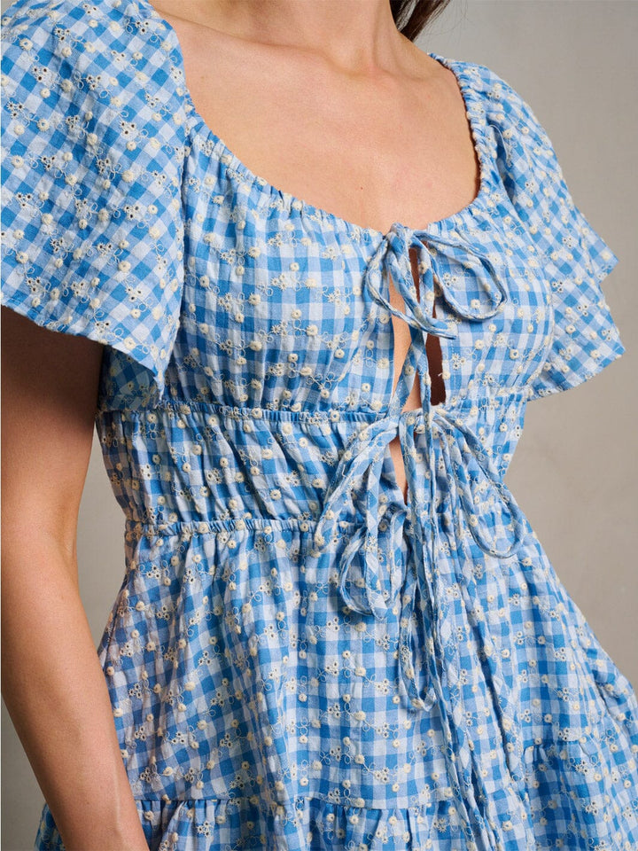 WOMEN'S SHORT SLEEVE CUT OUT FRONT DITSY PLAID MINI DRESS