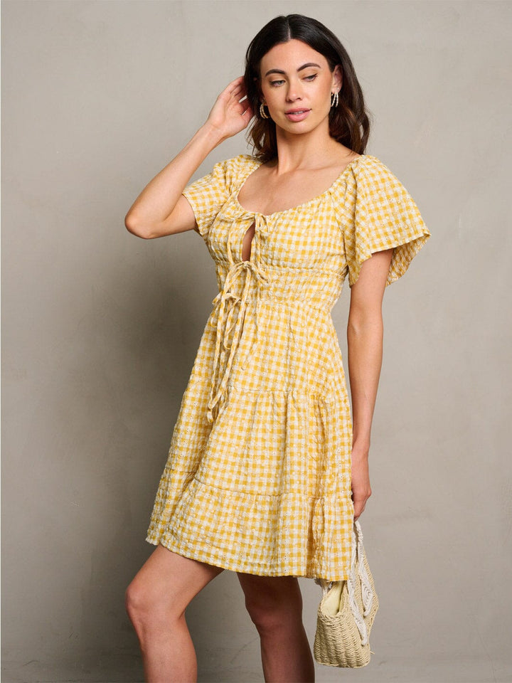 WOMEN'S SHORT SLEEVE CUT OUT FRONT DITSY PLAID MINI DRESS