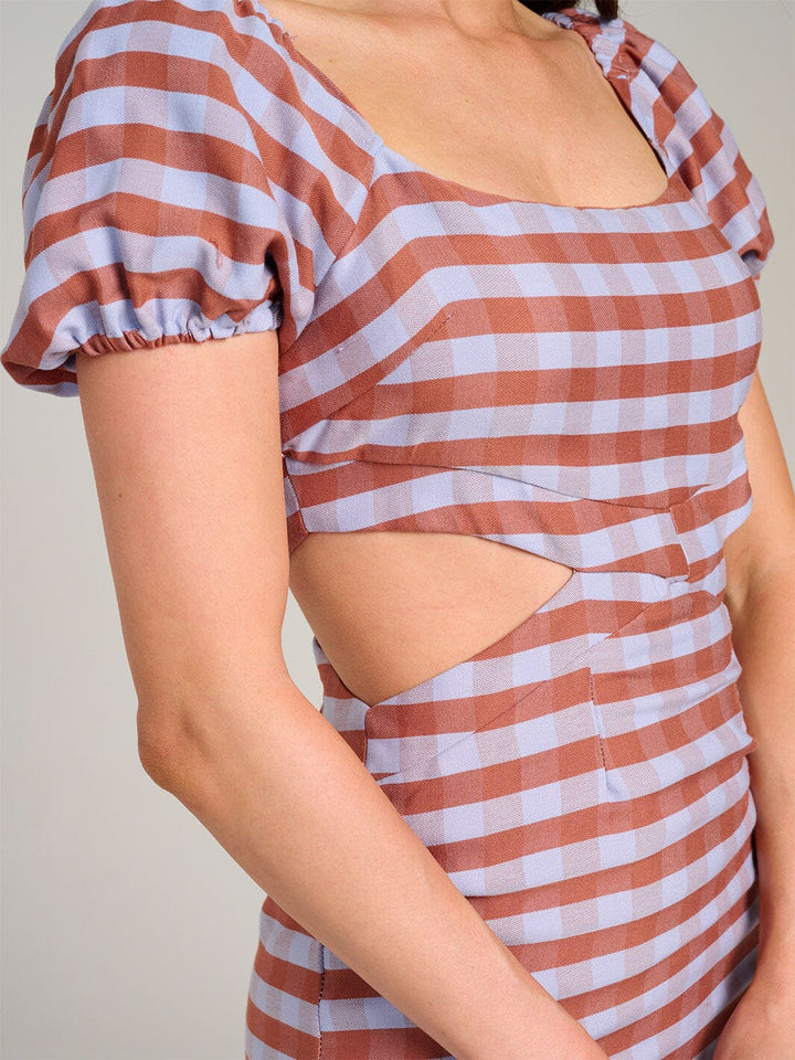 WOMEN'S SHORT SLEEVE CUT OUT COLORBLOCK STRIPES BODYCON MINI DRESS