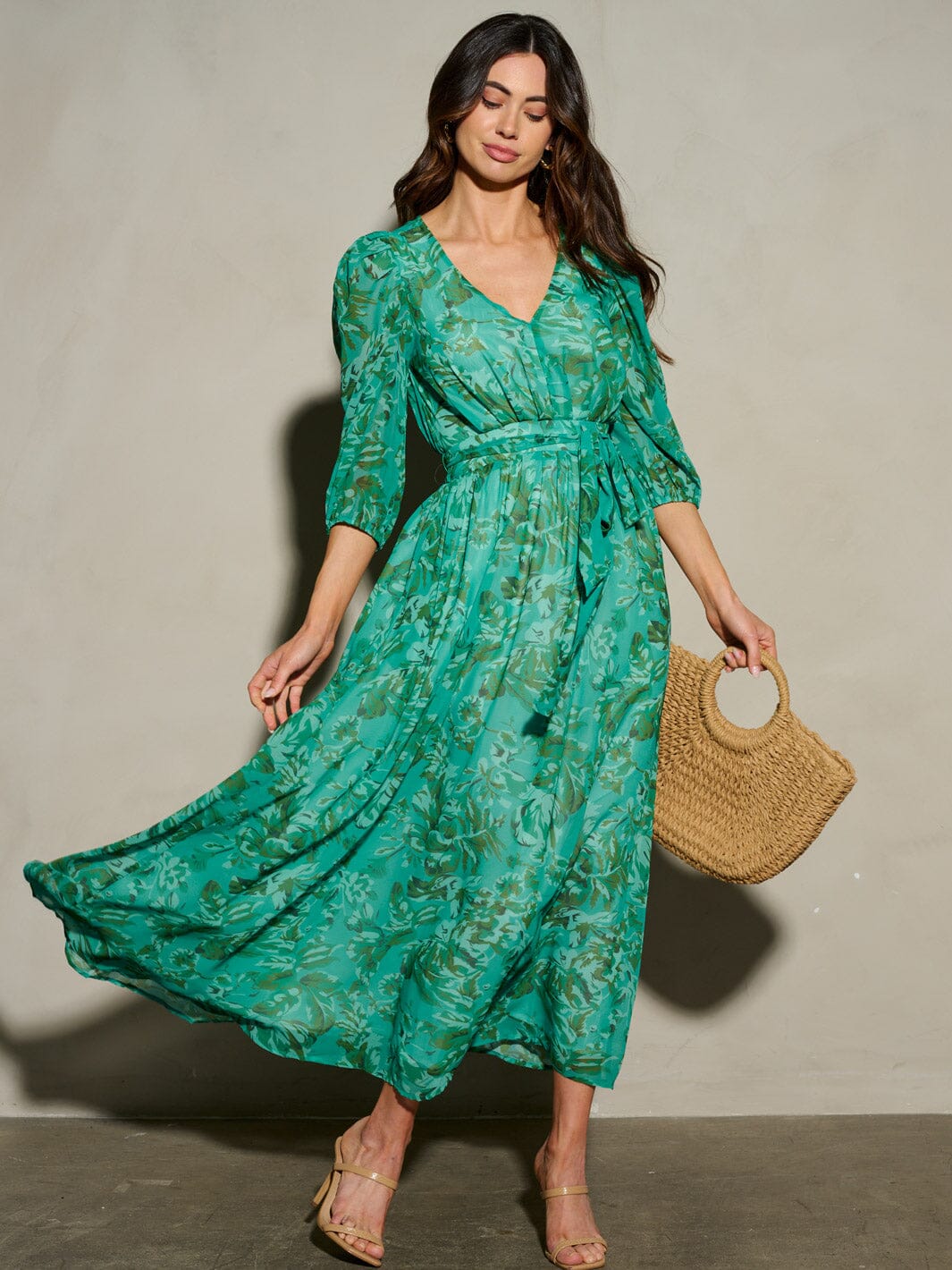 WOMEN'S 3/4 SLEEVE V-NECK FLORAL MAXI DRESS