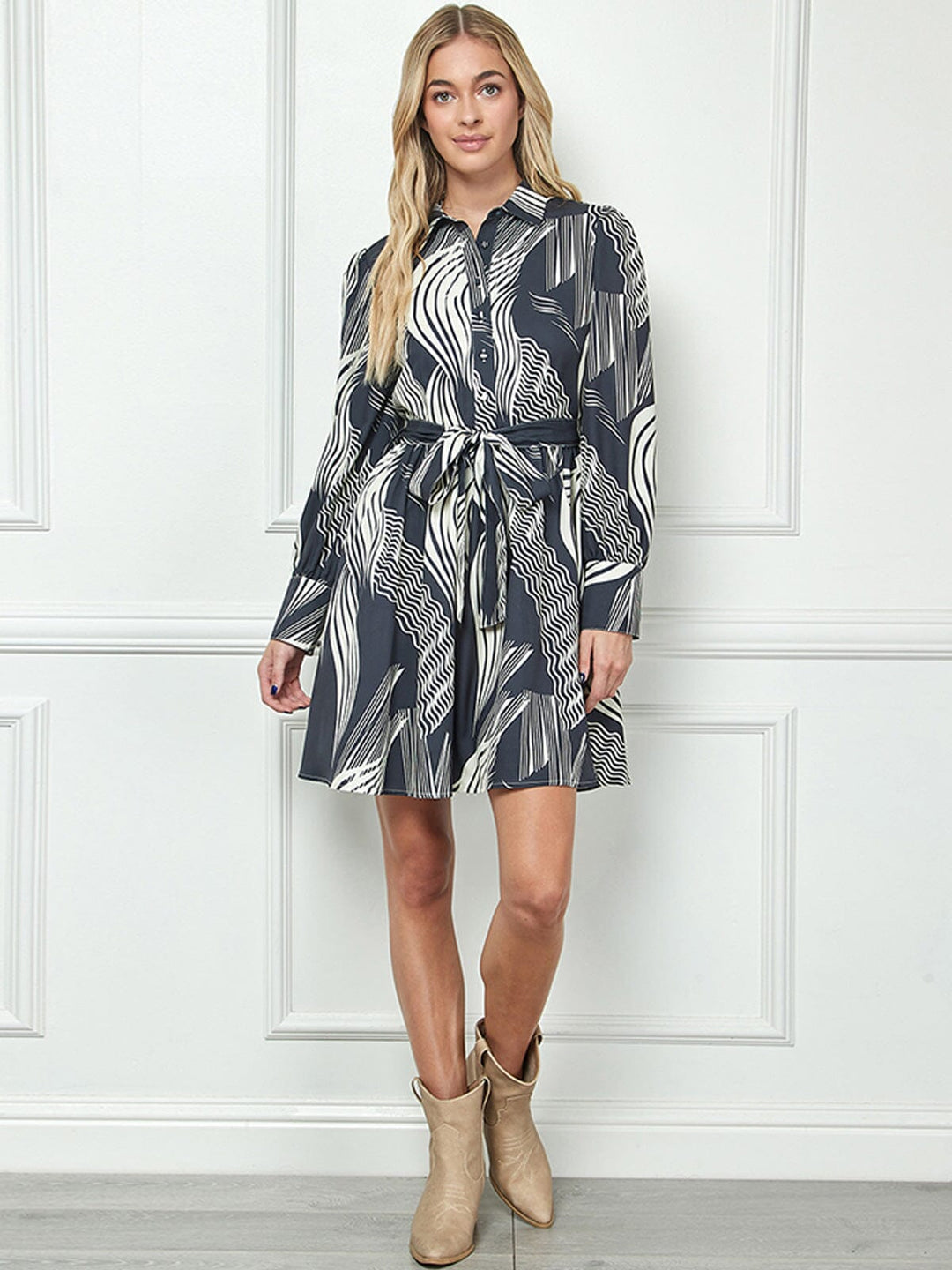 WOMEN'S LONG SLEEVE BUTTON UP SELF TIE PRINTED MINI DRESS