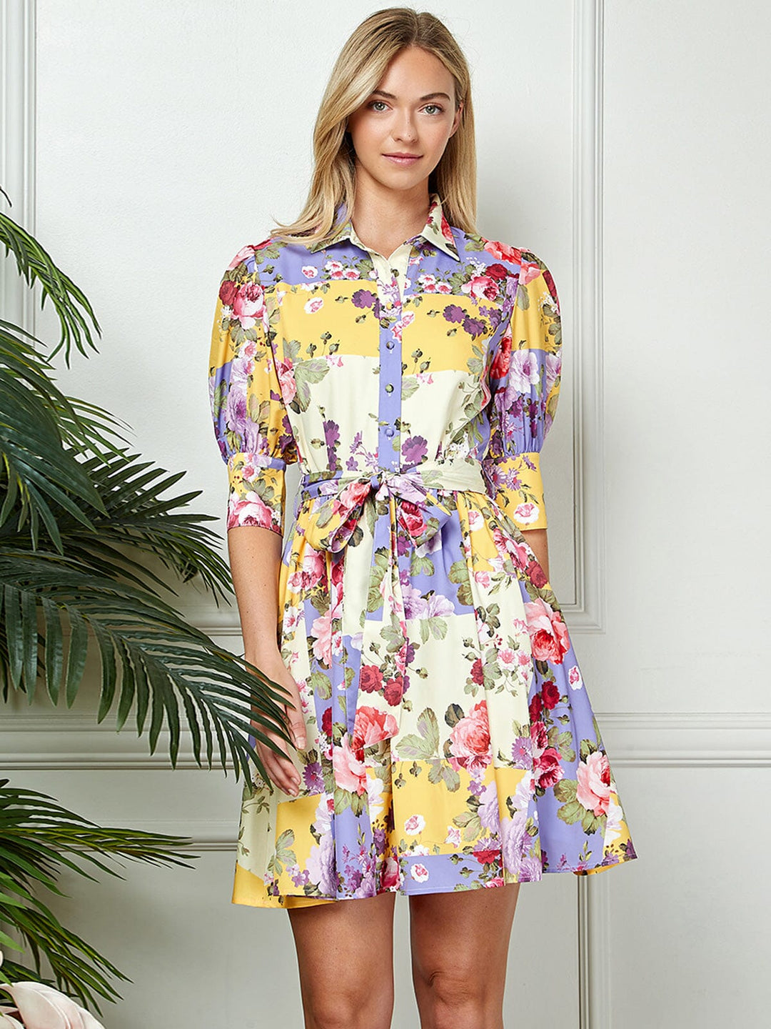 WOMEN'S 3/4 SLEEVE BUTTON UP SELF TIE FLORAL MINI DRESS