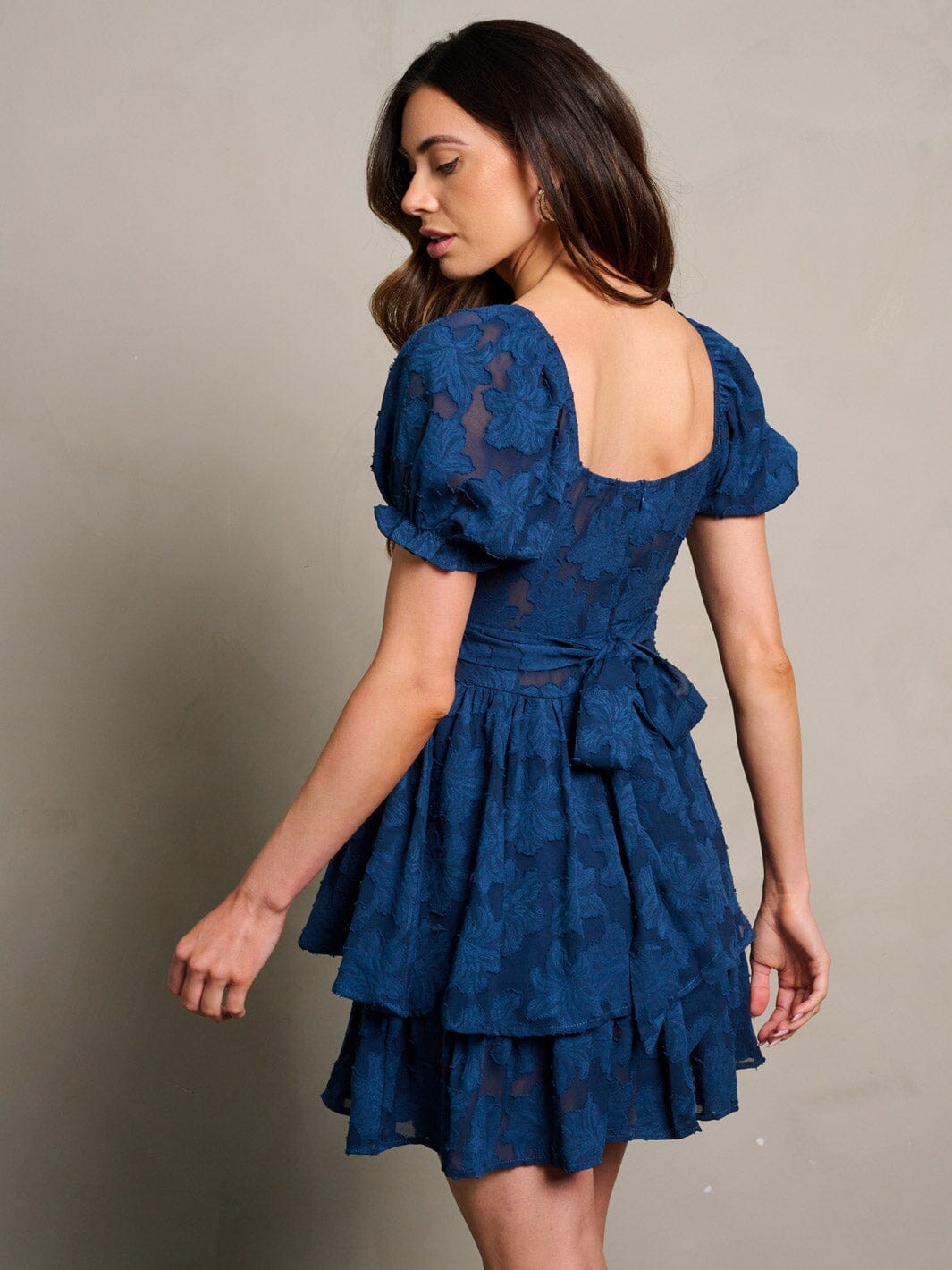 WOMEN'S SHORT PUFF SLEEVE SQUARE NECK FLORAL DETAILED MINI DRESS